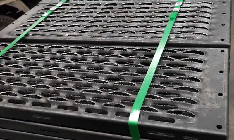 穿孔鐵板產品展示